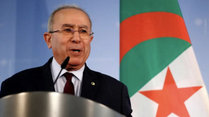 ފަލަސްތީނުގެ އެތެރޭގެ ފެކްޝަންތައް އެއްބައިވަންތަ ކުރުމުގެ މަސައްކަތް ވަނީ ފެށިފައި: އަލްޖީރިއާގެ ޚާރިޖީ ވަޒީރު