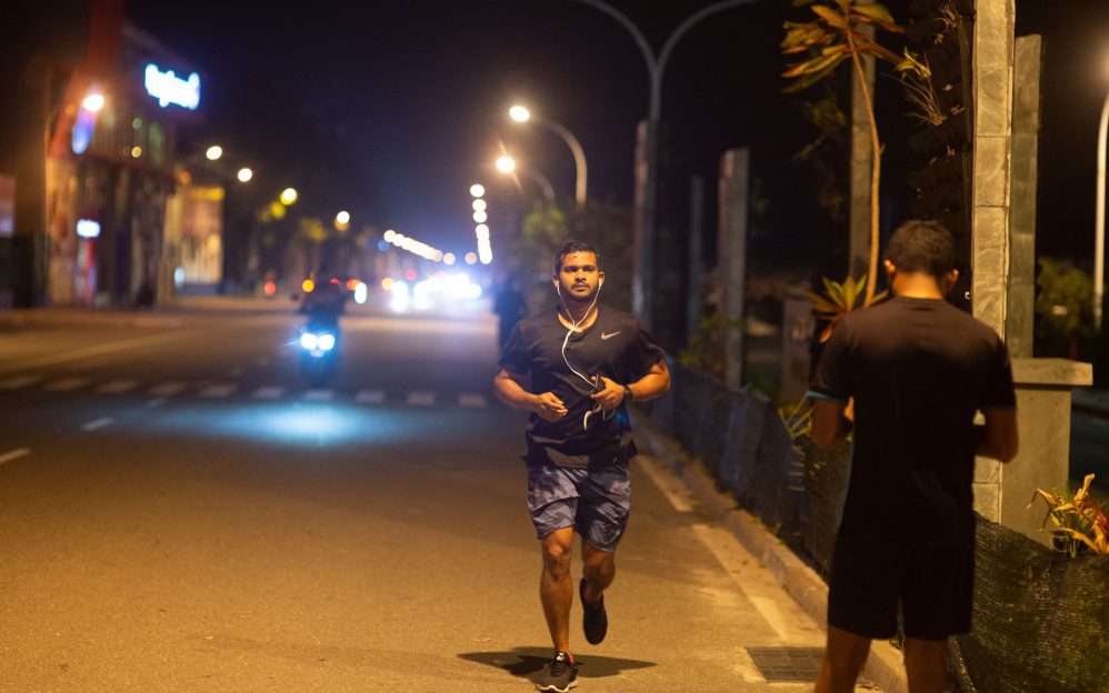 ވެކްސިން ޖަހައިގެން ގަދަޔަށް ކަސްރަތު ނުކުރުމަށް އިލްތިމާސްކޮށްފި