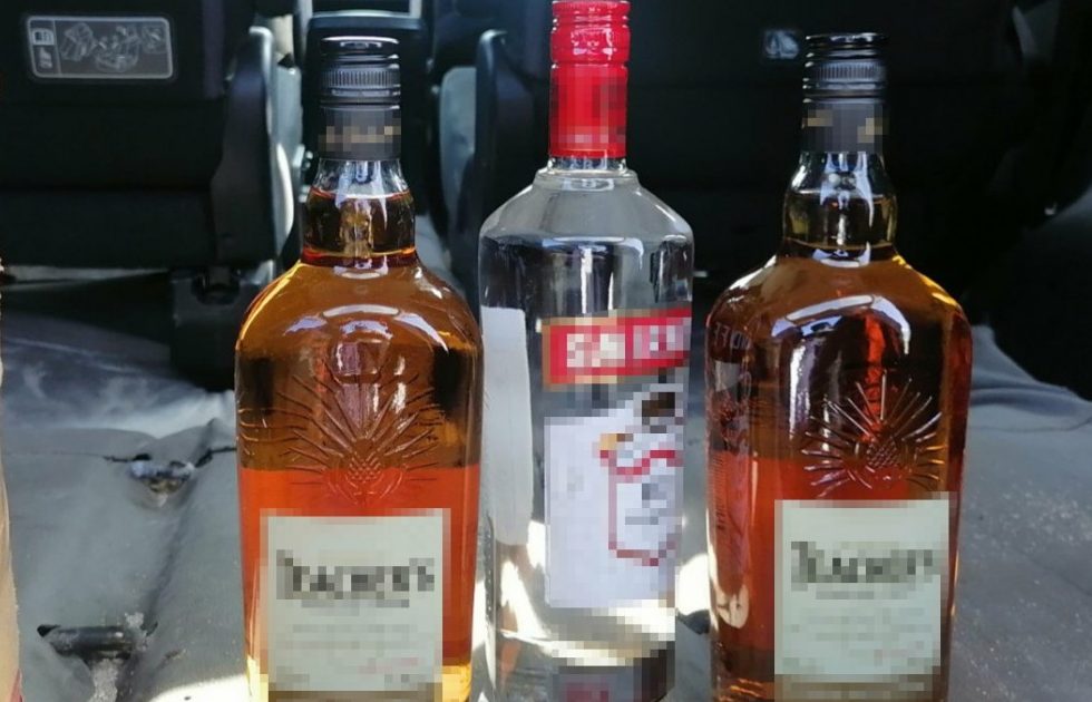 ބަނގުރަލާއިއެކު ކުޅުދުއްފުށިން ދެމީހަކު ހައްޔަރުކޮށްފި