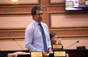 ޤައުމުގެ ސިޔާދަތު ވިއްކާލީ، ކިހާ މިލިއަނެއް، ކޮންބަޔަކަށް ޚަރަދު ކޮށްގެންތޯ ބަލަންޖެހޭ: ސައީދު