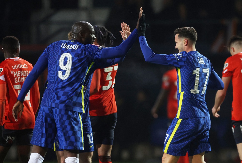 އެފްއޭ ކަޕް: ފަހަތުން އަރައި ލޫޓަން ޓައުން ބަލިކޮށް ޗެލްސީ ކުއާޓާ ފައިނަލަށް