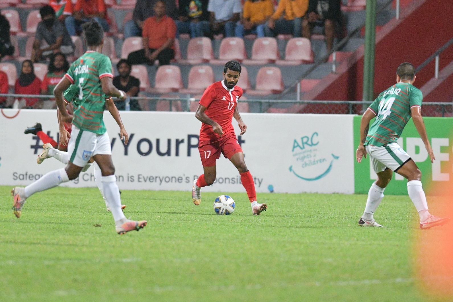 ބަަންގްލަދޭޝް އަތުން ރާއްޖެ ބަދަލުހިފައިފި