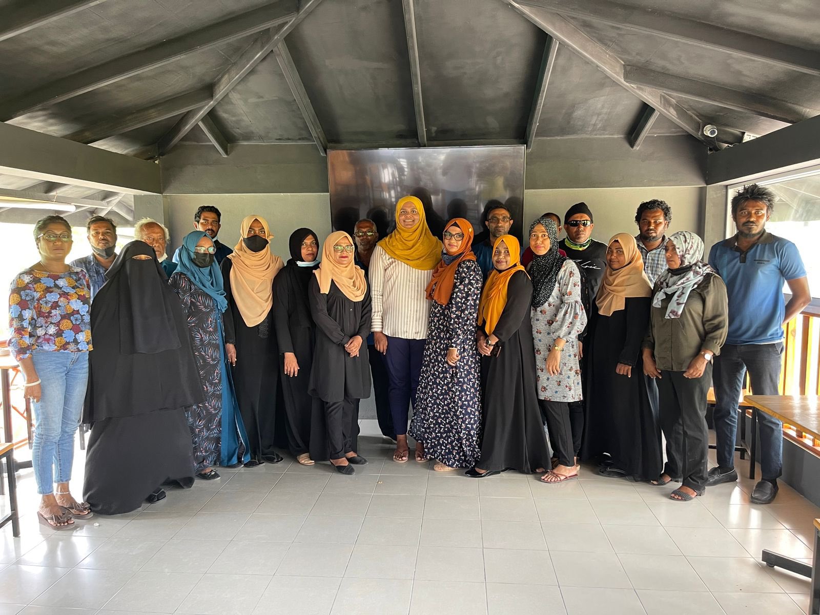 ހަނިމާދޫއާއި ކުޅުދުއްފުށިން ޞަފާތަށް އޮތް ތާއީދު ބޮޑުކަން ދައްކާލައިފި