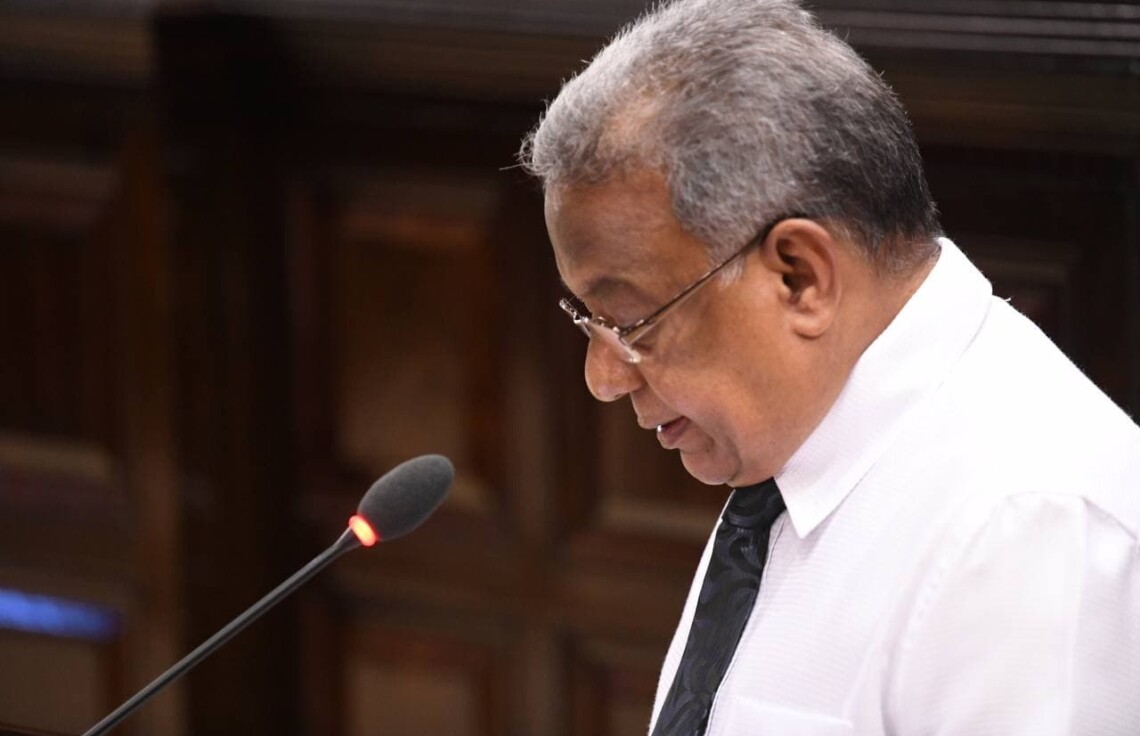 ދަރުމަވަންތަ ހޮސްޕިޓަލްގެ އިމާރާތުގައި ހުރީ ފަންގަސް އަޅާފަ، ޚިދުމަތްތައް ހުރީ މެދުކެނޑިފަ: ސަލީމް