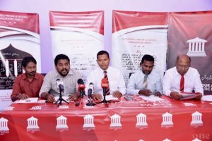 މަޝްވަރާކޮށްގެން ޑްރައިވަރުންގެ ޑިމާންޑްތަކަށް ހައްލު ހޯދައިދޭން ލޭބަރ ޕާޓިން ގޮވާލައިފި