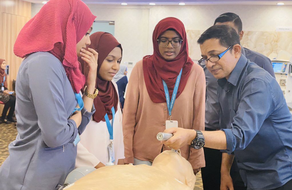 ސުޕަރ ސްޕެޝަލިޓީޒް ޑޮކްޓަރުން ތަމްރީންކުރުމަށް ޚާއްޞަ ސްކޯލާޝިޕް ސްކީމެއް!