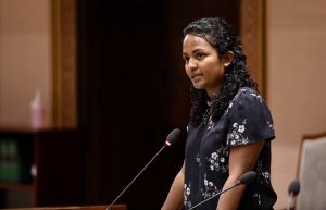 އައްޑޫ ރައްޔިތުންގެ އިހުސާސް އެގޭ، ބިން ހިއްކުމަށް ހުރަހެއް ނާޅާނަން: ޝައުނާ