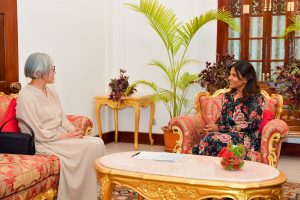 ޖަޕާން ސަފީރު ރައީސްގެ އަނބިކަނބަލުންގެ އަރިހަށް އިޙްތިރާމުގެ ޒިޔާރަތެއް ކުރައްވައިފި