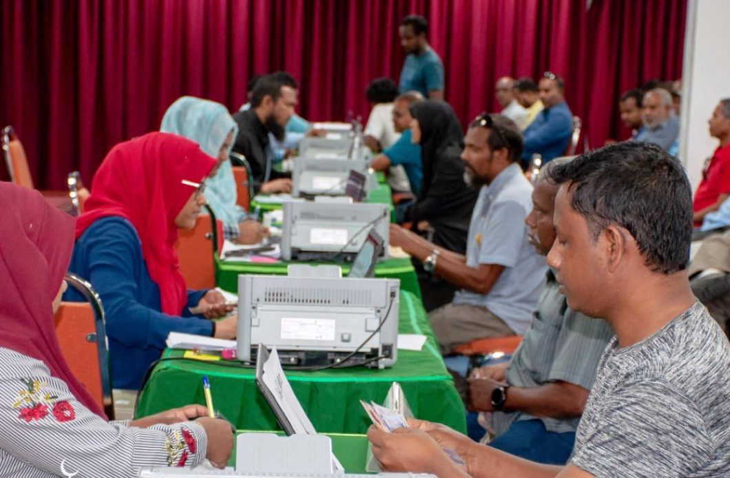 ފިތުރު ޒަކާތް ބަލައިގަތުން މާދަމައިން ފެށިގެން