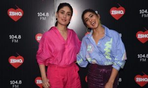 ސާރާ، އޭނާގެ ދޮންމަންމައަށް ގޮވަނީ ކޮން ނަމަކުންކަން އެނގޭތަ؟