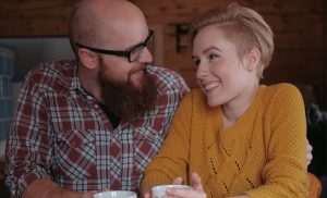 އަންހެނުންގެ ފުރަތަމަ ނަޒަރު ފިރިހެނުންގެ ކޮންދިމާލަކަށް