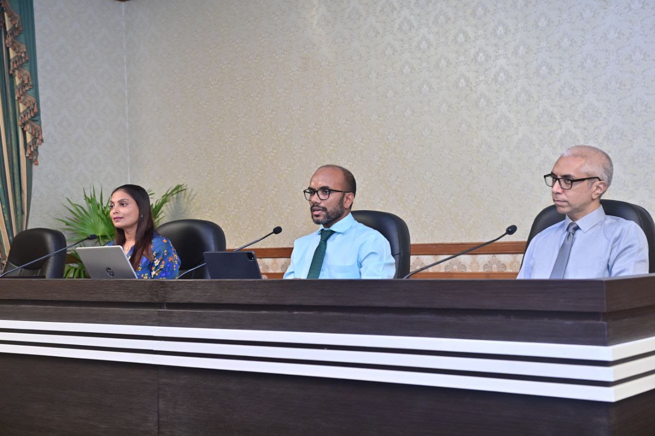 މުސާރައަށް ގެނައި ބަދަލާއެކު ތަޢުލީމީ ދާއިރާއަށް ނިކުން ޓީޗަރުންގެ ޢަދަދު އިތުވާނެ: މިނިސްޓަރ