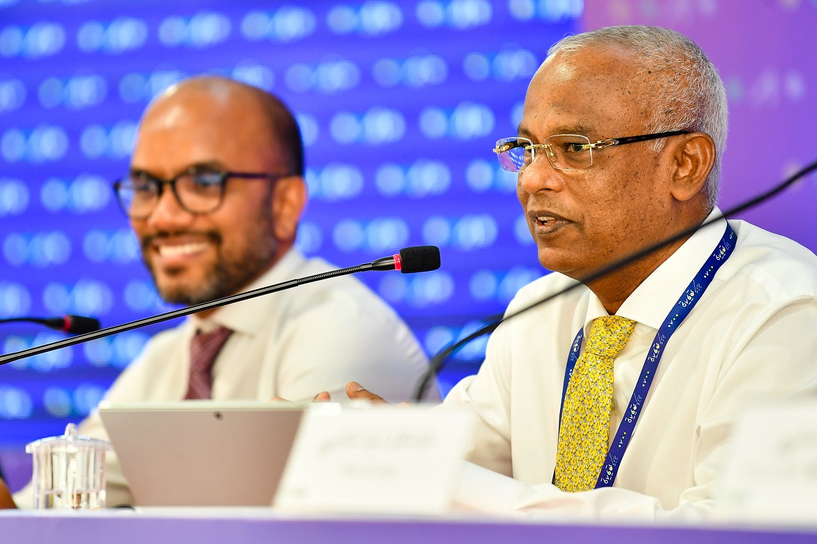 ގޮންޖެހުން އެބަހުރި، ނަމަވެސް އިޤްތިޞާދީ ދުވެލި ހުރީ ރަނގަޅު މިސްރާބަށް: ރައީސް