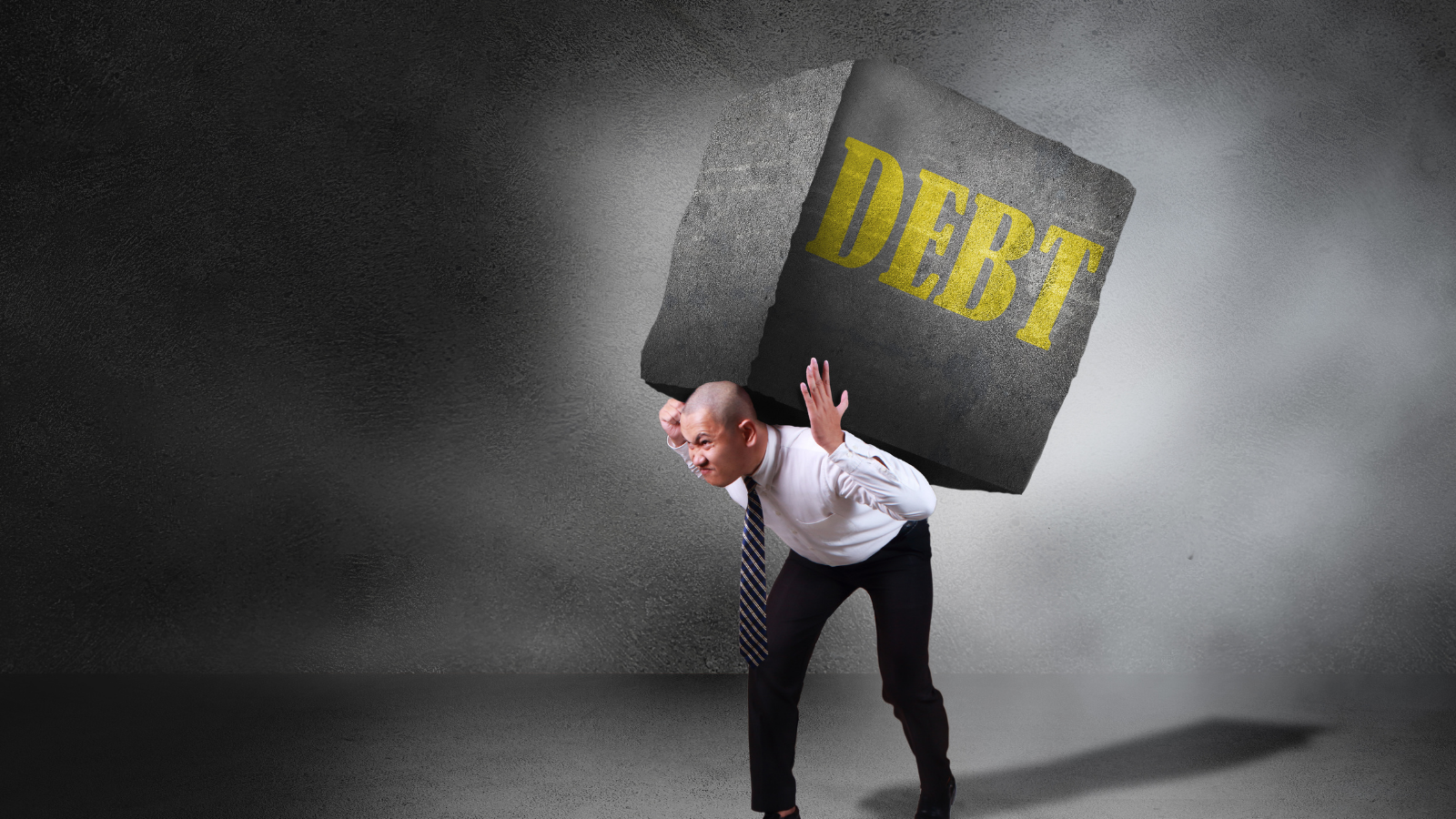 ޖޭޕީ މޯރގަން އިންވެސް ދެއްކީ ދަރަނީގެ ވާހަކަ! އެންމެންގެވެސް ބޮލުގެ ރިހުމަކަށް ދަރަނި! ކީއްވެ؟