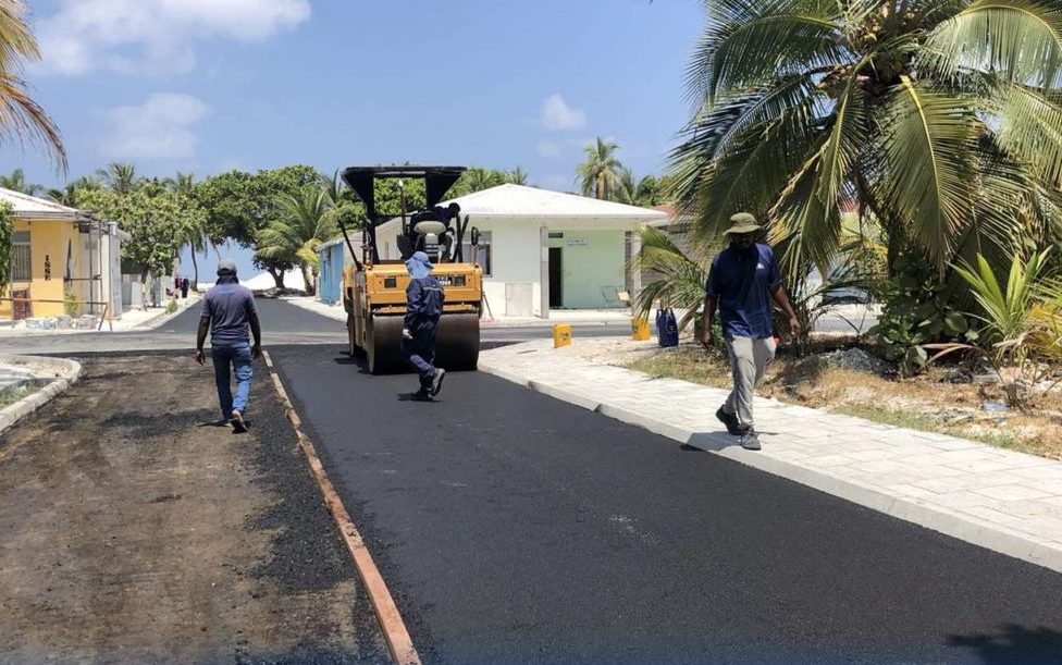 ދުވާފަރު މަގުހެދުމުގެ މަސައްކަތް ބާރަށްކުރިއަށް، މަގުބައްތި ހަރުކުރުމަށް ބޭނުންވާ ސާމާނު ގެންގޮސްފި