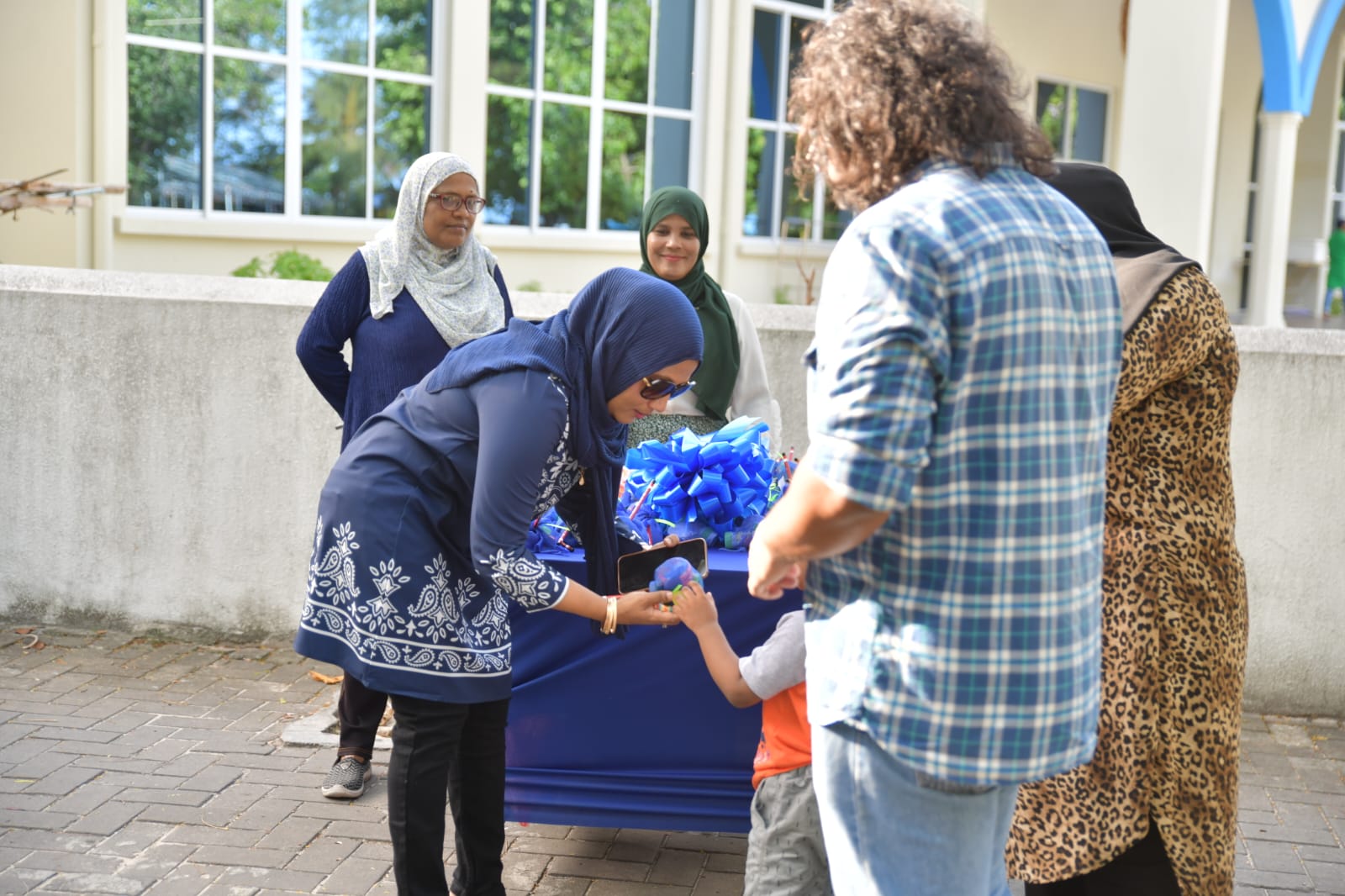 ޝީޒާގެ ކެމްޕެއިން ޓީމުން ވިލިނގިލީގައި އީދުގެ ޚާއްސަ ހަރަކާތްތަކެއް