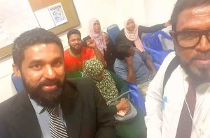 "އިންޑިއާ އައުޓް" މުޒާހަރާއިން ރޭ ހައްޔަރު ކުރި މީހުންވެސް ދޫކޮށްލަން އަމުރުކޮށްފި