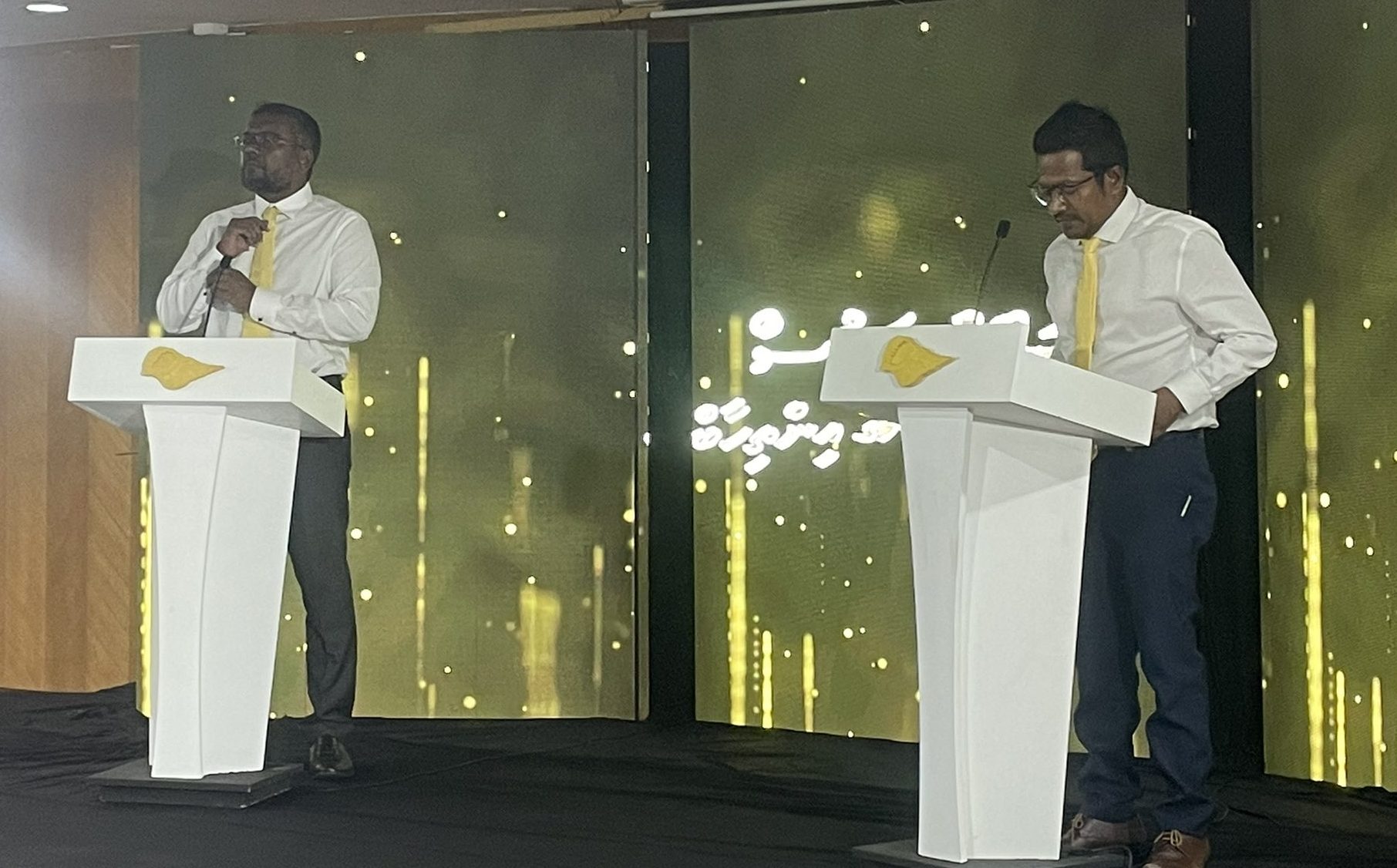 އިންތި، ނަޝީދުގެ އެހީތެރިކަމާއެކު، އާއިލީ ބޭފުޅެއްގެ ވަރުވާއަށް އޮތް ރަށެއް ވާރިސުންނަށް ވާރުތަވާ ގޮތަށް ގަވާއިދު ބަދަލު ކުރި!