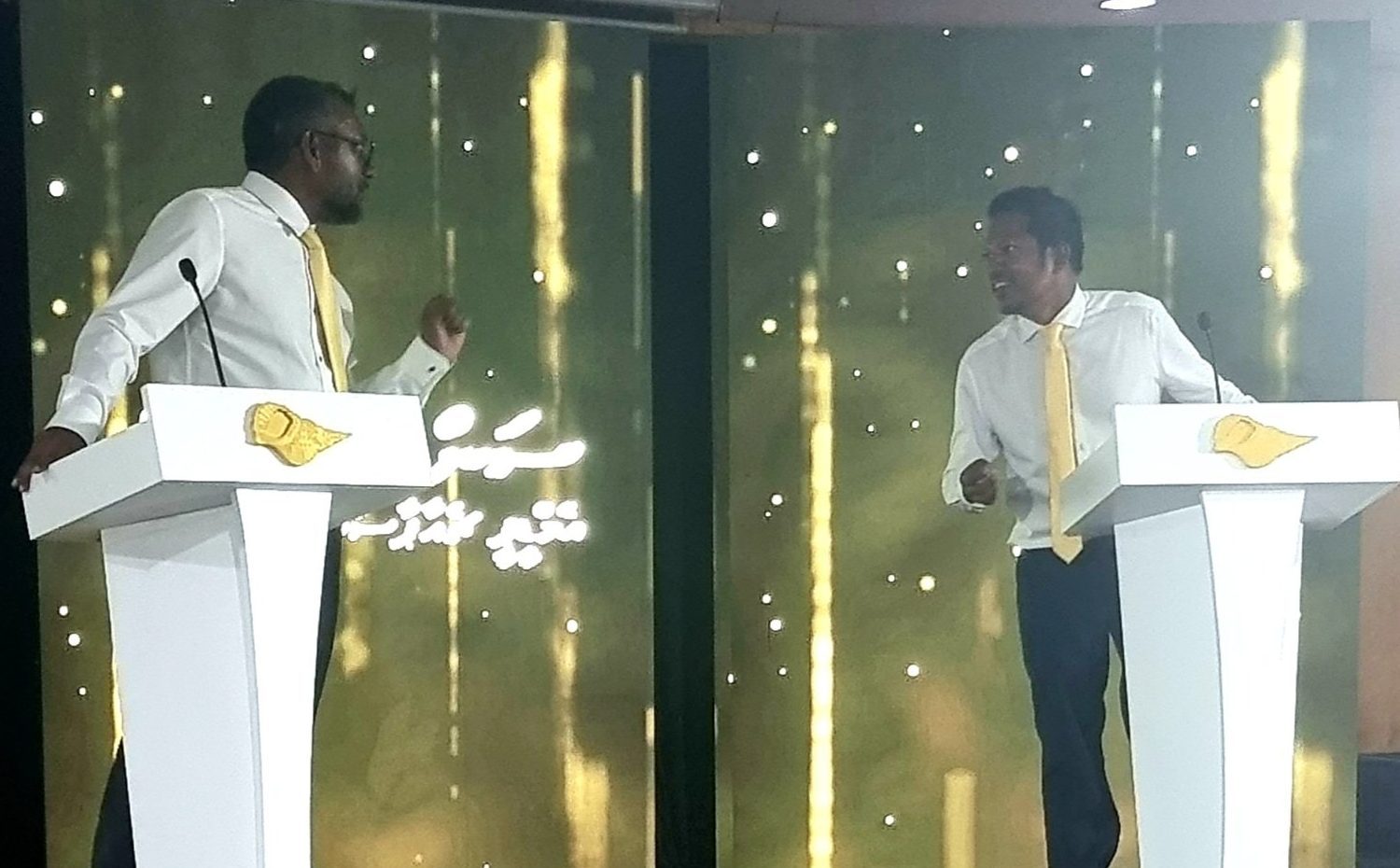 ގާތް މީހަކަށް ވަޒީފާ ހޯދައިދިނުމަށް އިންތި ކުރި މެސެޖްތައް ފޯނުގަ މިހާރުވެސް އެބަހުރި: ފައްޔާޒް