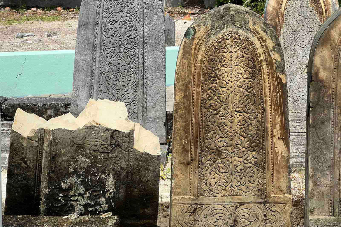 ރާއްޖޭގެ އެންމެ ދުވަސްވީ އެއް ގަބުރުސްތާން، ފުވައްމުލަކު ހުކުރު މިސްކިތުގެ ގަބުރުސްތާނަށް ގެއްލުން ދީފި