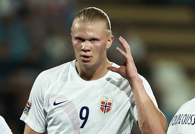 ހާލަންޑުގެ ގޯލުން ނޯވޭއިން ސާބިއާ ބަލިކޮށްފި