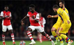 ސީޒަން ފައްޓަނީ އާސެނަލްއާއި ކްރިސްޓަލް ޕެލަސްގެ މެޗުން