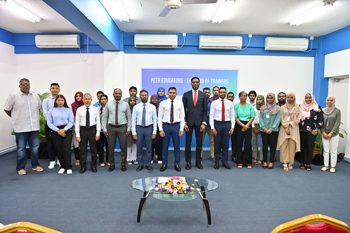 "ވައި-ޕިއަރ ޓްރެއިނިންގ އޮފް ޓްރެއިނަރޒް ޕުރޮގުރާމު" ފައްޓަވައިދެއްވައިފި