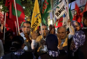 ރޭގެ "އިންޑިއާ އައުޓް" މުޒާހަރާއިންވެސް 5 މީހަކު ހައްޔަރުކުރި