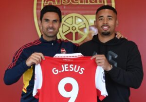 އާސެނަލް ކުޅުންތެރިއެއްގެ ގޮތުގައި ޖޭސުސް ދައްކާލައިފި