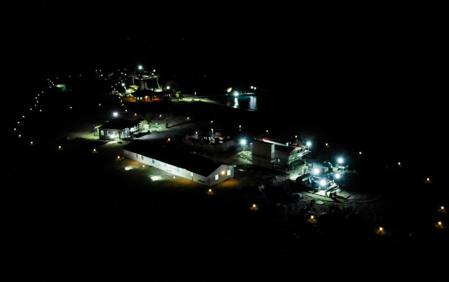 ޚާއްސަ މާސްޓަރ ޕްލޭނަކާއެކު، އެޗްޑީސީގެ އަމާޒަކީ ކުޑަގިރިއަކީ އެންމެ ހިގައިމު މަންޒިލަށް ހެދުން!