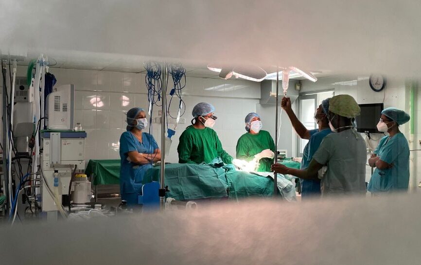 ސިއްހީ ދާއިރާގެ މީހުން އިތުރު ތަނެއްގައި މަސައްކަތް ނުކުރާނަމަ ހާއްސަ އެލަވަންސެއް