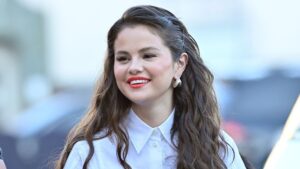 ސެލީނާ ގޮމޭޒް އައު އަލްބަމެއް ނެރެނީ