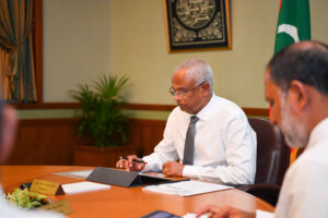 ޔޯގާ ހަމަނުޖެހުން: ވަޒީރުންގެ ކޮމިޓީ ރިޕޯޓުގައި ބުނާ ފިޔަވަޅުތައް އެޅުމަށް ރައީސް ނިންމަވައިފި