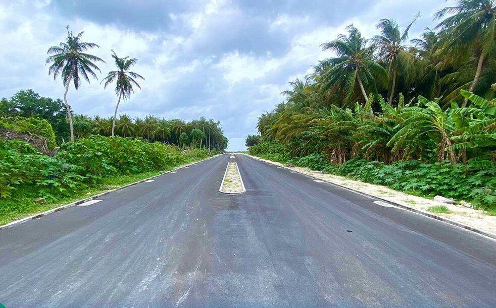 ހަނިމާދޫ މަގުތަކުގައި ތާރު އަޅާ ނިންމާލައިފި