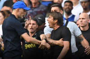 ޗެލްސީ އާއި ޓޮޓްނަމް އެއްވަރުވިއިރު، ދެ ކޯޗުންނަށް ރަތް ކާޑު!