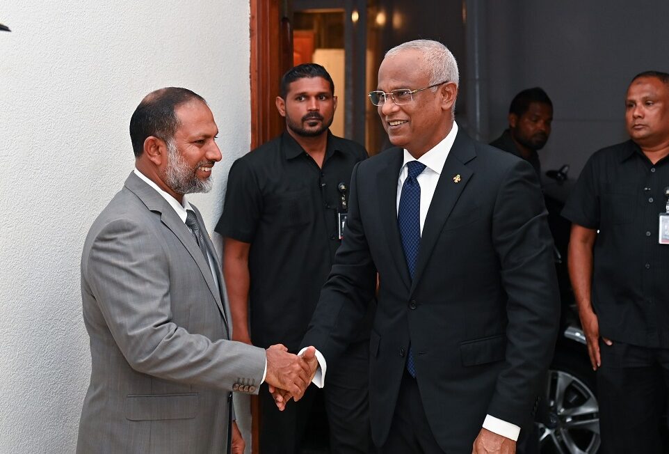 ކުރިއަށް ހުރި އިންތިހާބުތަކުގައި އެކުގައި މަސައްކަތް ކުރުމަށް އެމްޑީޕީއާއި އަދާލަތުން މަޝްވަރާ ކޮށްފި