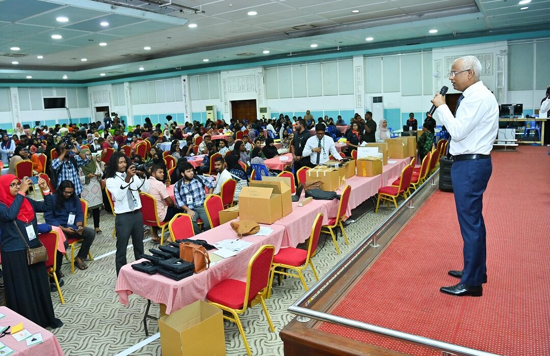 ބޯހިމެނުމުގެ މަސައްކަތަށް އެއްބާރުލުން ދެއްވުމަށް ރައީސް އެދިވަޑައިގެންފި