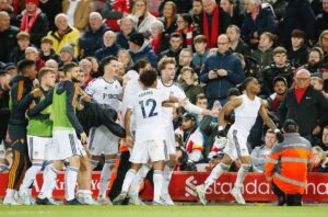 ފަހު ވަގުތު ލީޑްސް އިން ލިވަޕޫލް ބަލިކޮށްފި