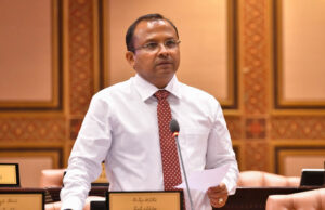 އެމްއެންޕީގެ ހައިސިއްޔަތު ގެއްލިފައިވާކަމަށް ނިންމީ ޤާނޫނާ ޚިލާފަށް: ރިޔާޒް