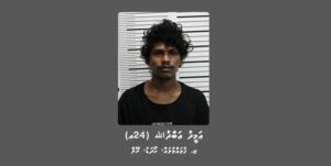 ނުރައްކާތެރި ހަތިޔާރު ބޭނުންކޮށްގެން މާރާމާރީ ހިންގި މައްސަލައެއްގައި މީހަކު ހޯދަނީ