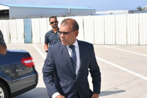 އިންތިހާބުގެ ކަންކަމަށް އެހެން ގައުމުތައް ނުވައްދަން ނަޝީދު އެދިވަޑައިގެންފި