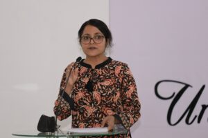 މެދުޒިޔާރަތުގައި ދިދަ ނެގީ ސަގާފީ ކަމެއް ކަމުގައި ދެކިގެން: ޔުމްނާ