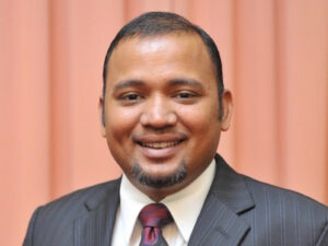 މަހާޒުގެ މައްސަލާގައި ޢަދުލުގެ ޤަލަމުން ތުނޑު ނުގޮސް ގޮތެއް ކަނޑައެޅޭނެކަމަށް އުންމީދުކުރަން: ޑރ.ސަވާދު