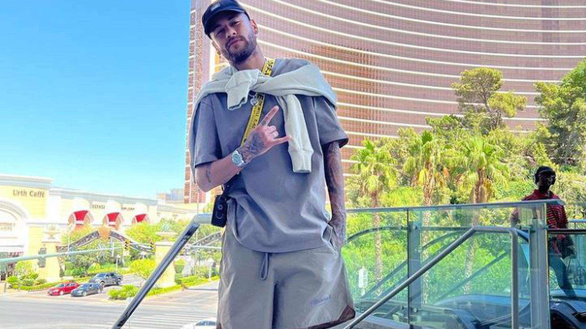 ބްރެޒިލް ކެޓުމުން ޗުއްޓީއަށް ނޭމާ ރާއްޖެ!