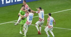 ޕެނަލްޓީގައި ޖަޕާން ބަލިކޮށް ކްރޮއޭޝިއާ ކުއާޓާއަށް