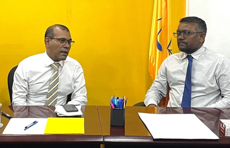 އެމްޑީޕީ އާއި ޑިމޮކްރެޓްސް އެކުގައި މަސައްކަތްކުރުމަށް ނަޝީދުގެ ގޮވާލުމަށް ފައްޔާޒު ތާއީދު