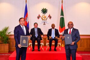 ރާއްޖެއާއި ކެމްބޯޑިއާއާއި ދެގައުމުގެ ރައްޔިތުންނަށް ވިސާ ނެތި 30 ދުވަހަށް ދަތުރު ކުރެވޭ ގޮތަށް އެއްބަސް ވެއްޖެ