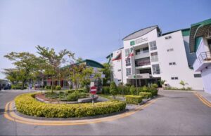 ކުރީ ސަރުކާރުން ރިޔާސީ އިންތިޚާބާ ދިމާކޮށް، އެޗްޑީސީއަށް 131 މުވައްޒަފަކު އުސޫލާ ޚިލާފަށް ވައްދާފައިވޭ: އޮޑިޓް ރިޕޯޓު