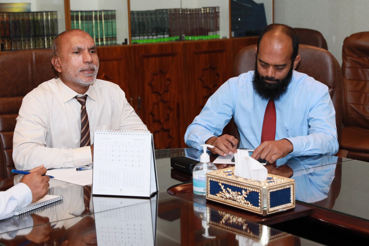 ޢުމްރާއަށް މީހުން ގެންދާ ގްރޫޕްތަކާ އިސްލާމިކް މިނިސްޓަރ ބައްދަލުކުރައްވައިފި