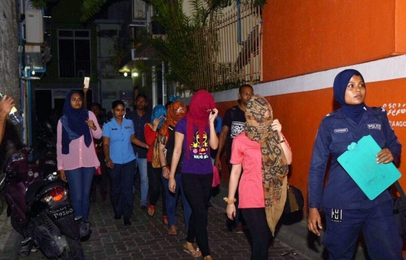 ހަށިވިއްކަން ތިބި 4 މީީހަކު ހައްޔަރުކޮށްފި، ދެމީހަކު ހައްޔަރުކުރީ ޖިންސީގުޅުން ހިންގަމުން ދަނިކޮށް